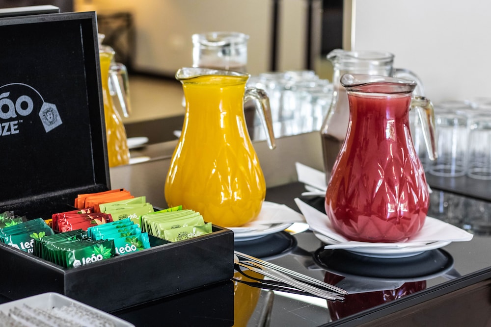 Hotel Deville Express Cascavel 15/50