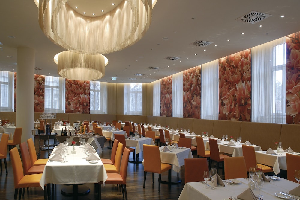 Austria Trend Hotel Savoyen 63/80