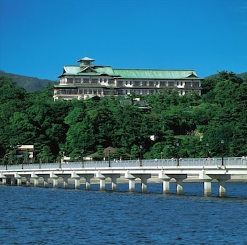 Gamagori Classic Hotel 34/38