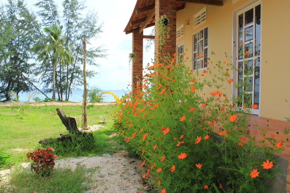 Vung Bau Resort 12/66