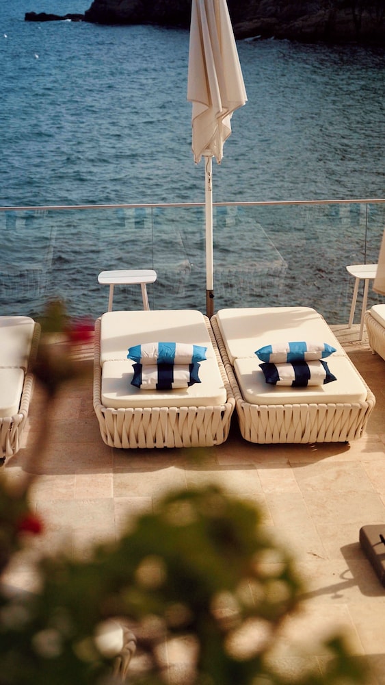 Hotel La Calanque 27/37