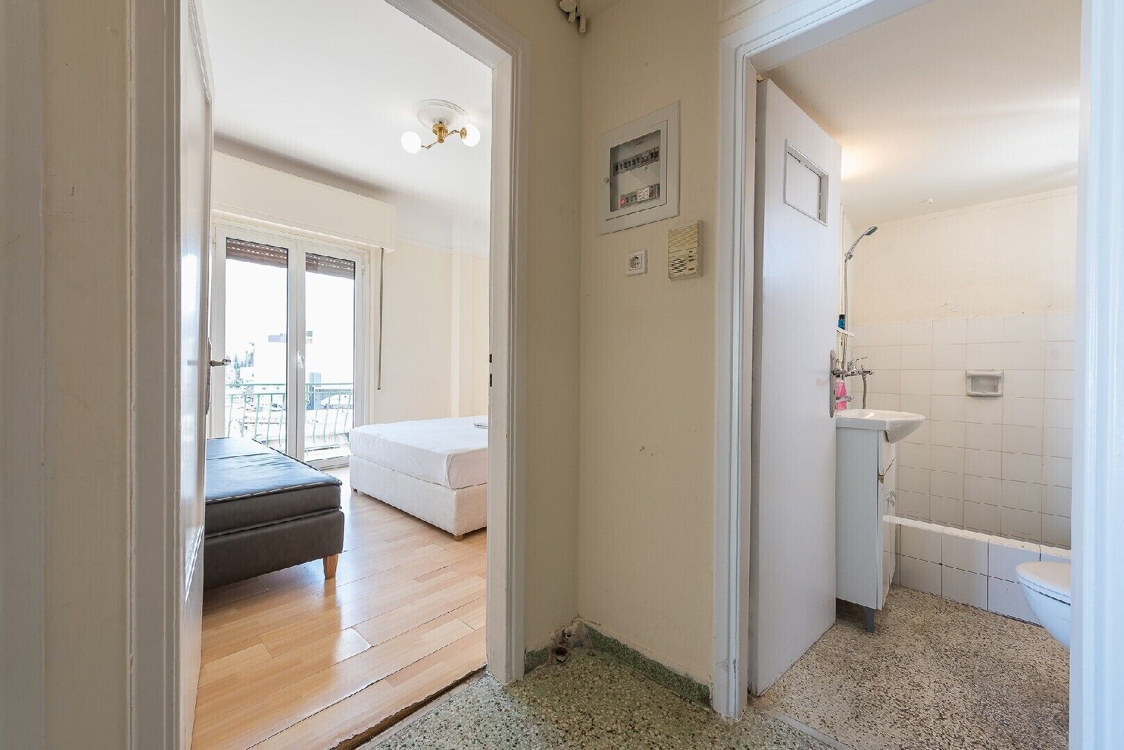 2 Bedrooms, Apartment, 2 Double and Twin Beds, Sofa, Kitchen، Super Paradise Apartments 10/10
