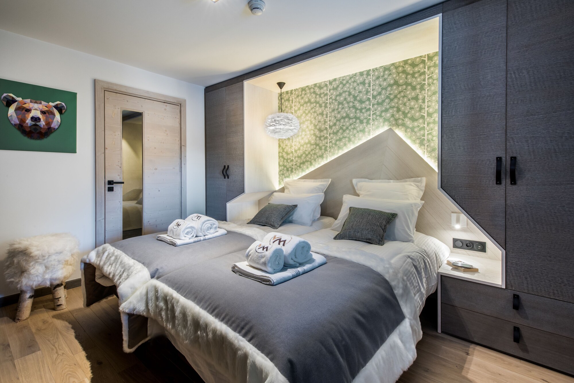 2 Bedrooms, Superior, Apartment, Double and Twin Beds