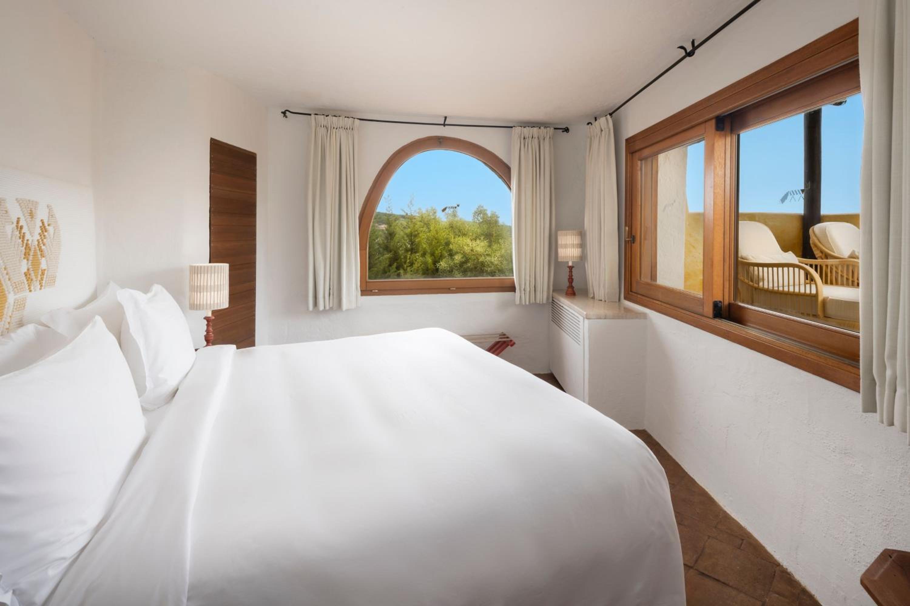 Heritage, Suite, King Bed, Partial Sea View, Terrace, Original Wing
