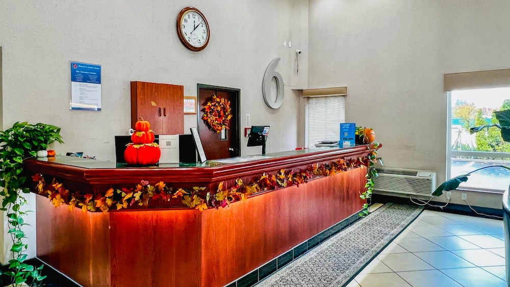 Studio6 Suites Portland, OR – Downtown OHSU 9/54
