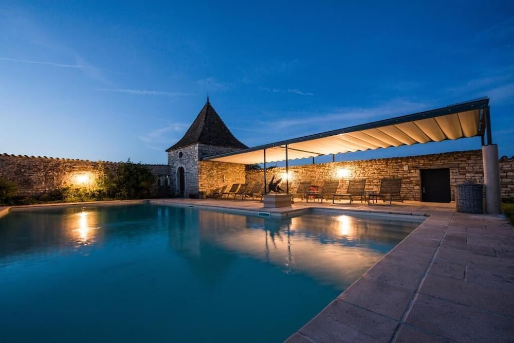 Le Chateau De Besseuil 7/58