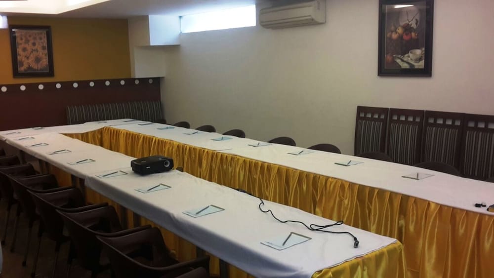 Hotel Inn Tawang 19/25