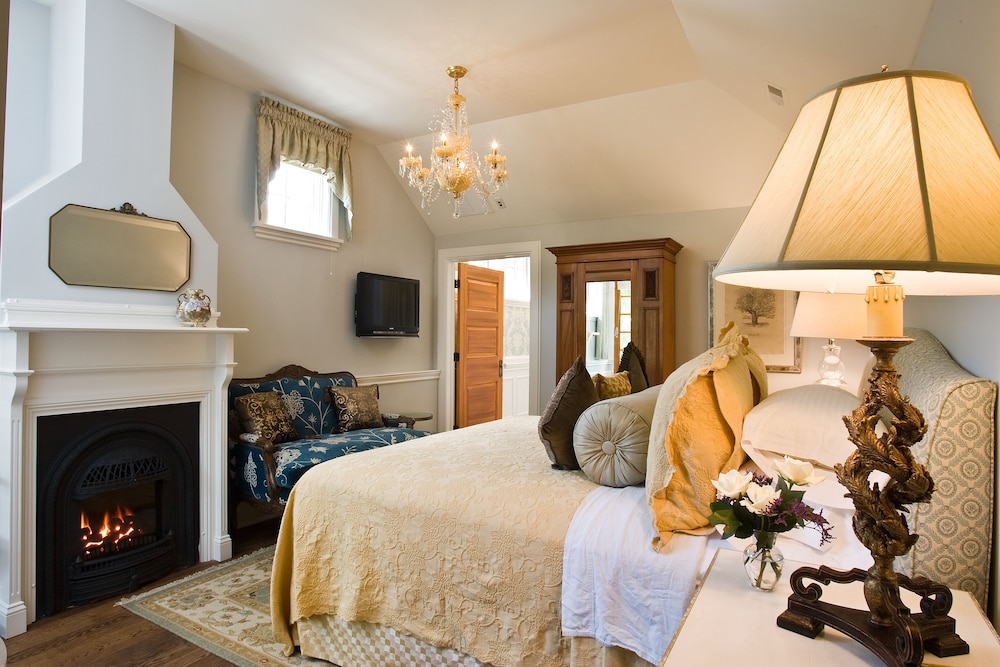 The Black Walnut B & B Inn 37/73