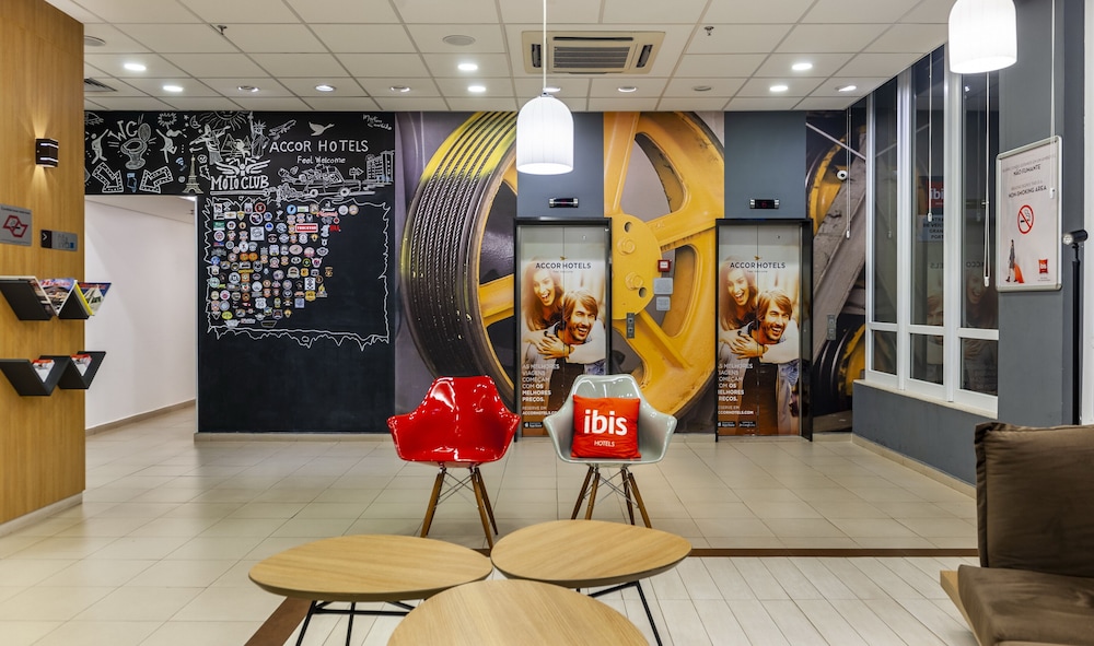 Ibis Ourinhos 37/62