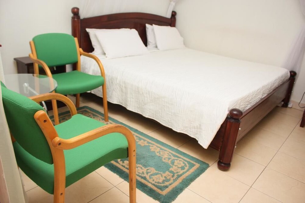 New Scroll Inn Hotel 19/50