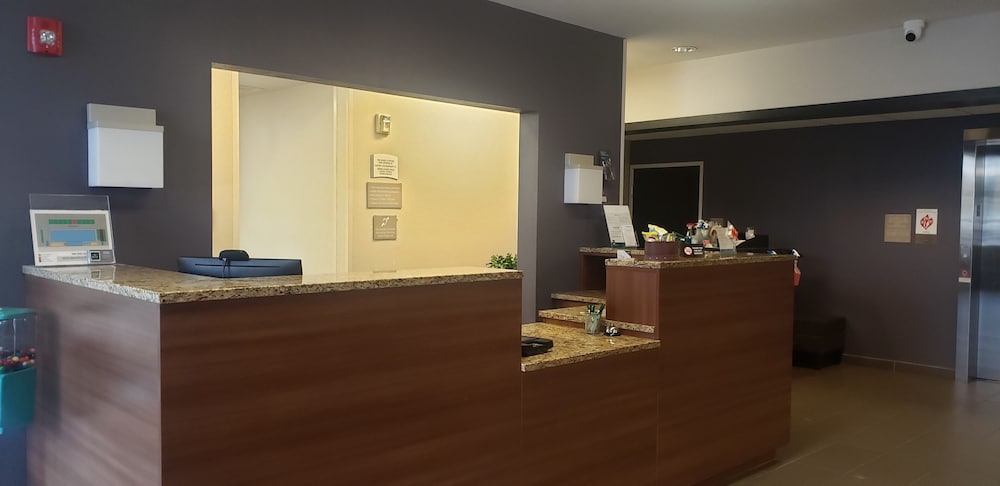 Quality Inn & Suites Caldwell I-77 4/28