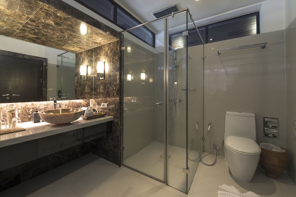 The Sea Koh Samui Resort & Residences by Tolani 71/72