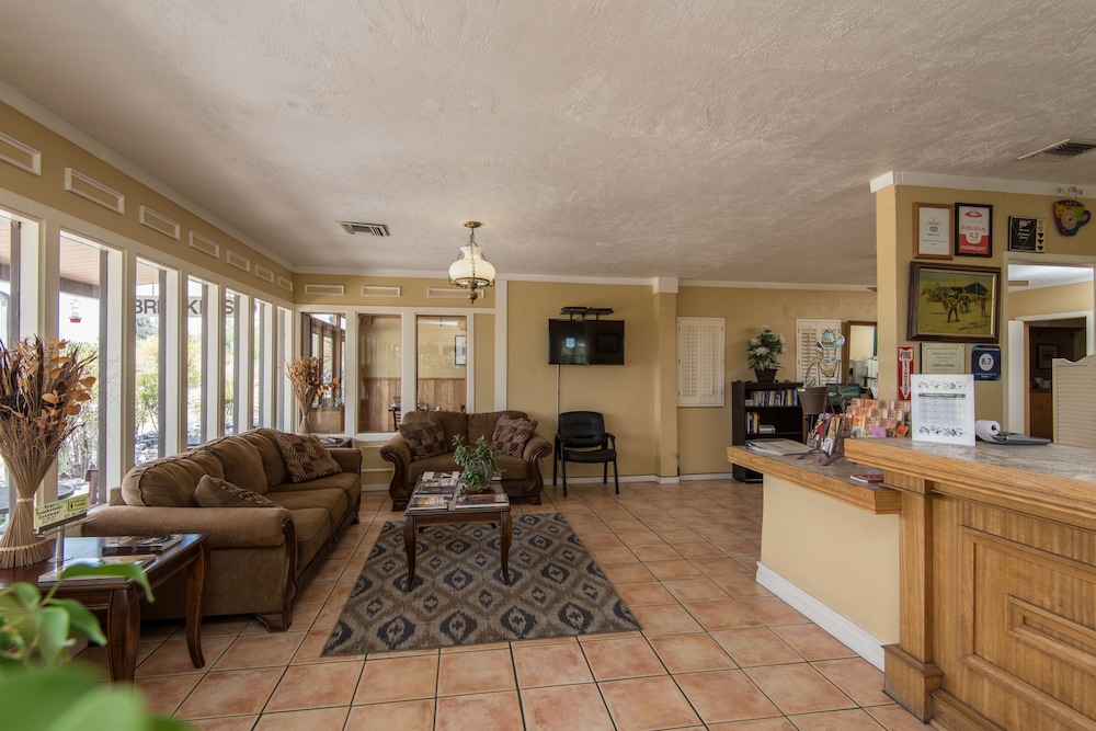 Tombstone Lookout Lodge, SureStay Collection by Best Western 33/49