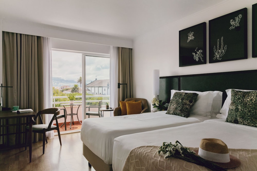 Hotel Ponta Delgada 28/122
