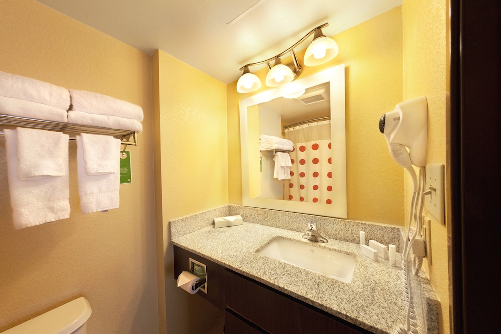 TownePlace Suites by Marriott Wilmington Newark/Christiana 10/23