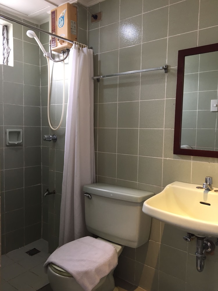 Robbinsdale Residences 16/36
