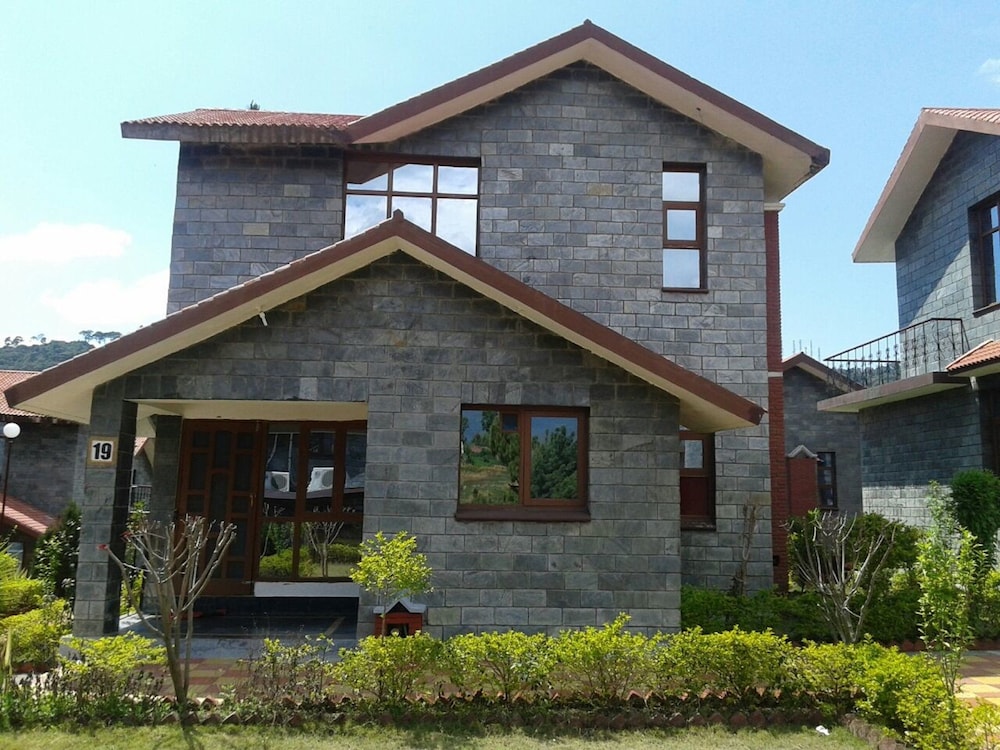 Nature Bloom Hotel And Resort 2/50