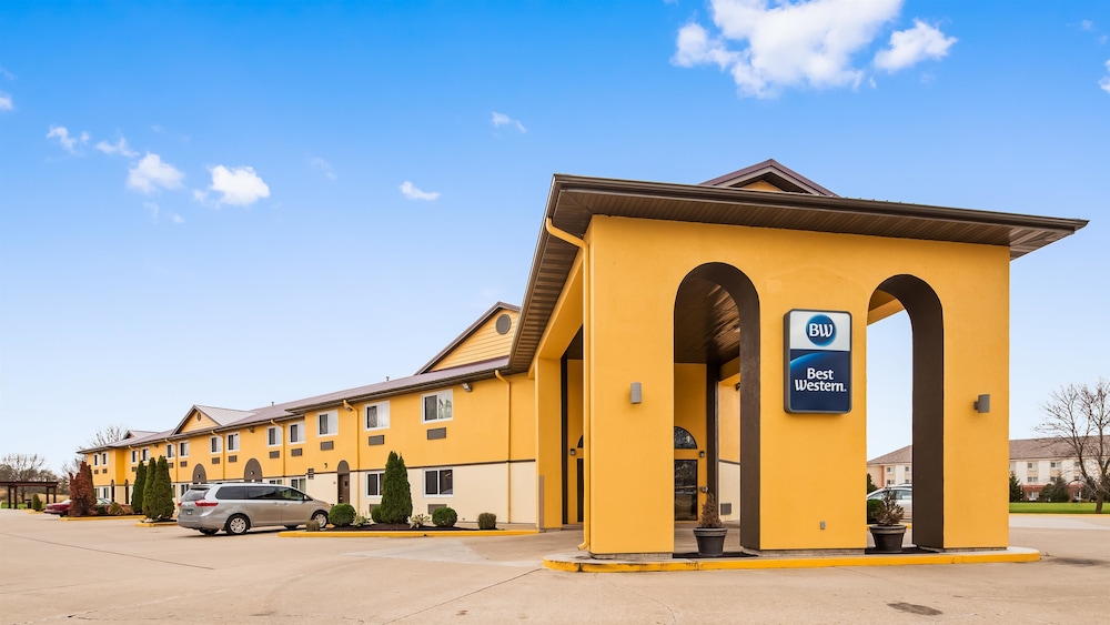 Baymont by Wyndham Danville IL 3/41
