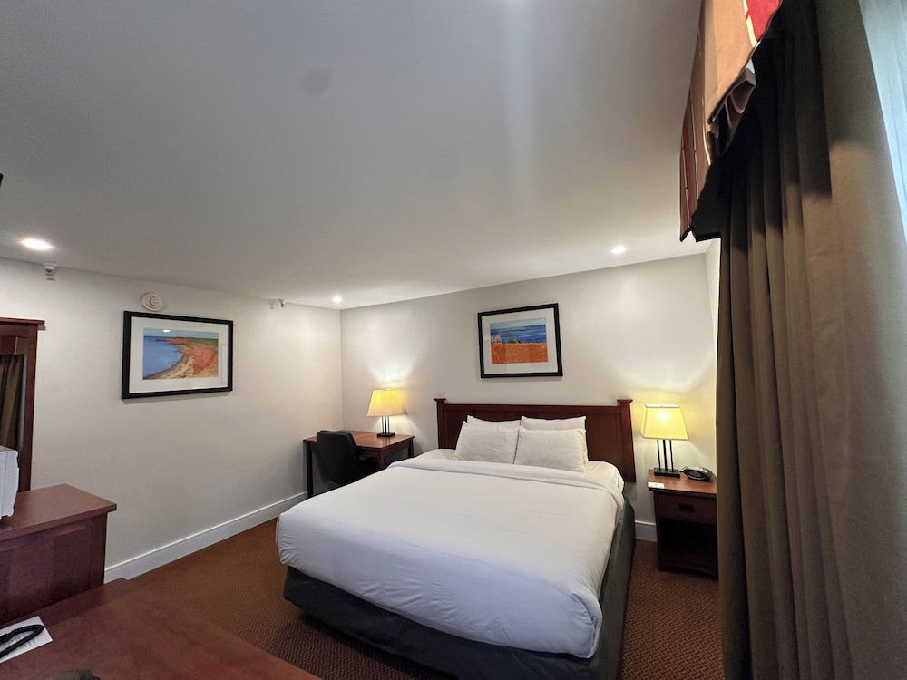 Charlottetown Inn & Conference Centre 8/61