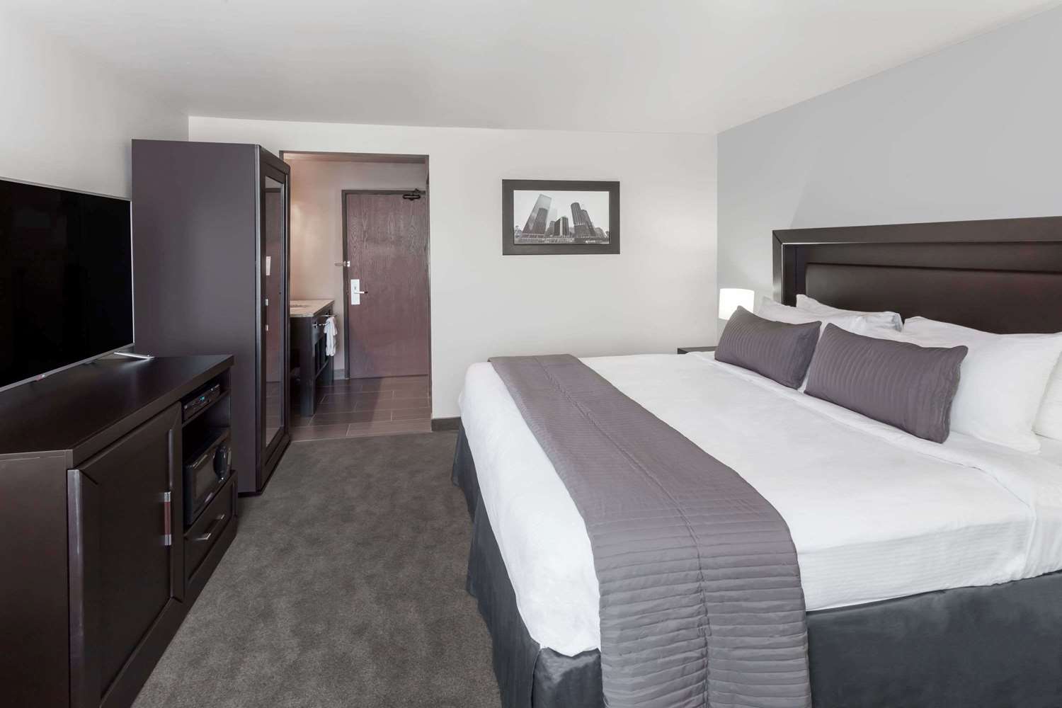 Baymont by Wyndham Glenview 10/32