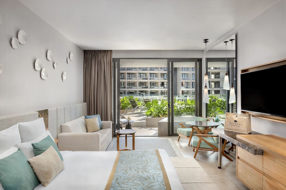 Secrets Bahia Mita Surf and Spa Resort 54/74