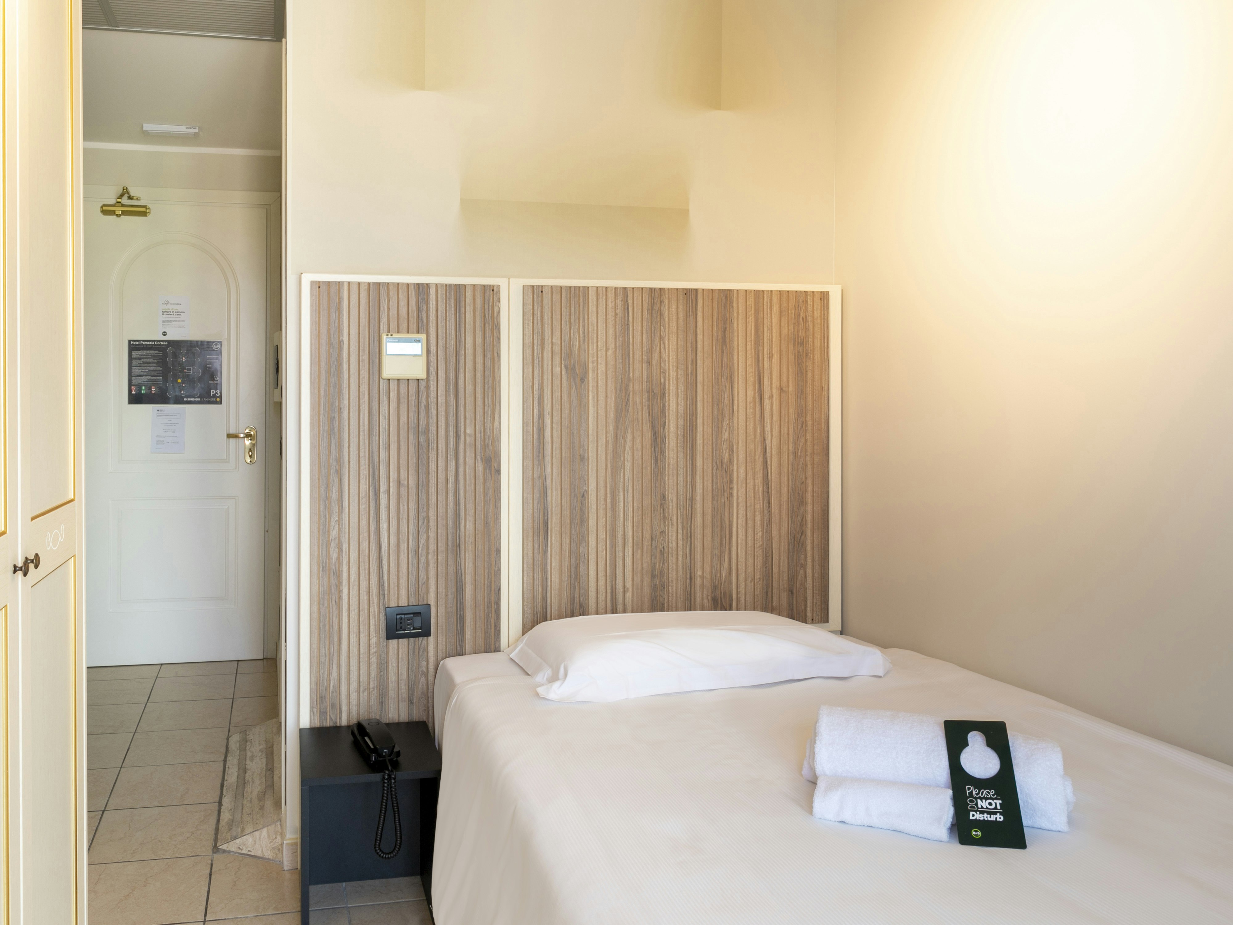 B&B HOTEL Pomezia Cortese 26/37