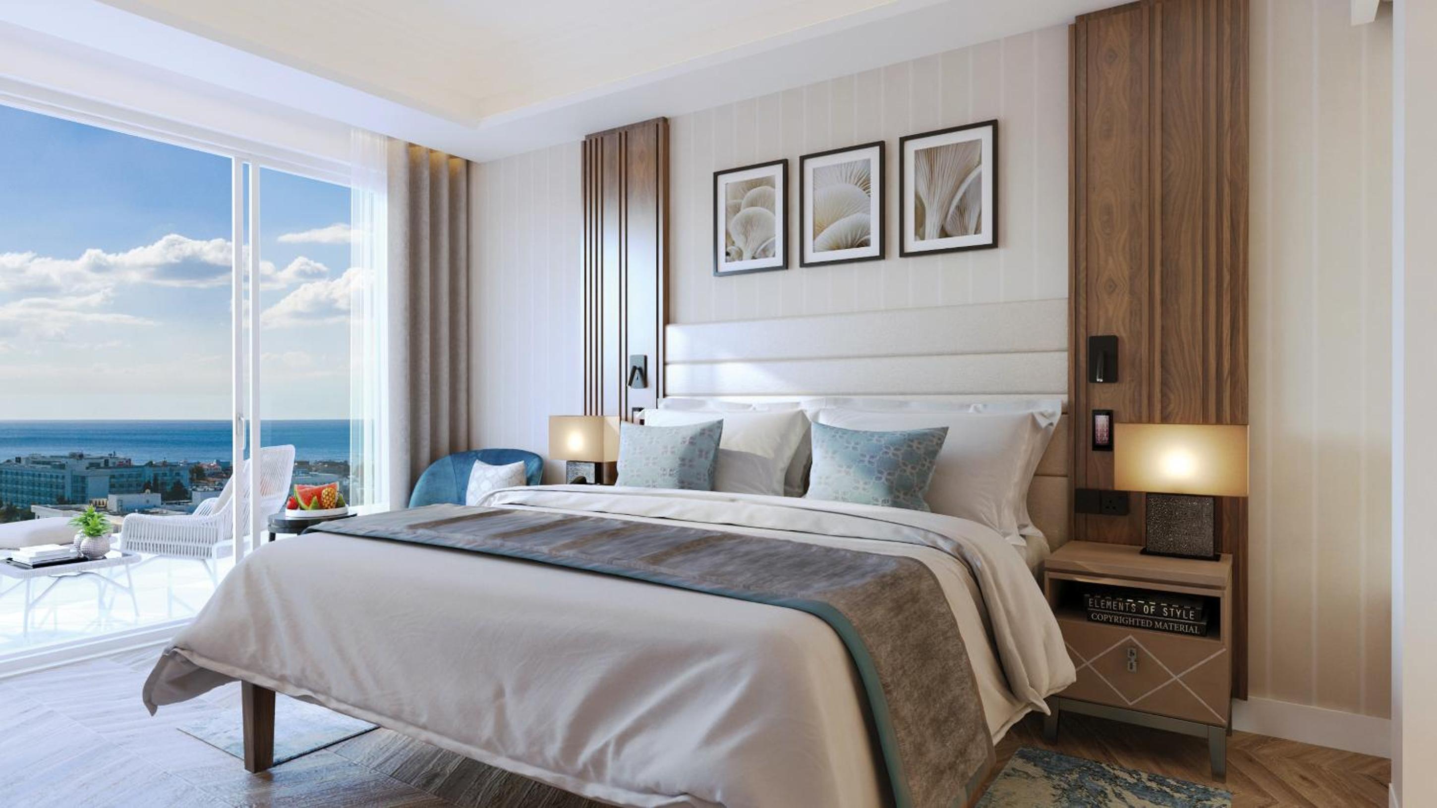 Junior Suite, King Bed, Garden and Pool View