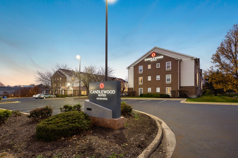 Candlewood Suites St Louis St Charles an IHG Hotel 4/36