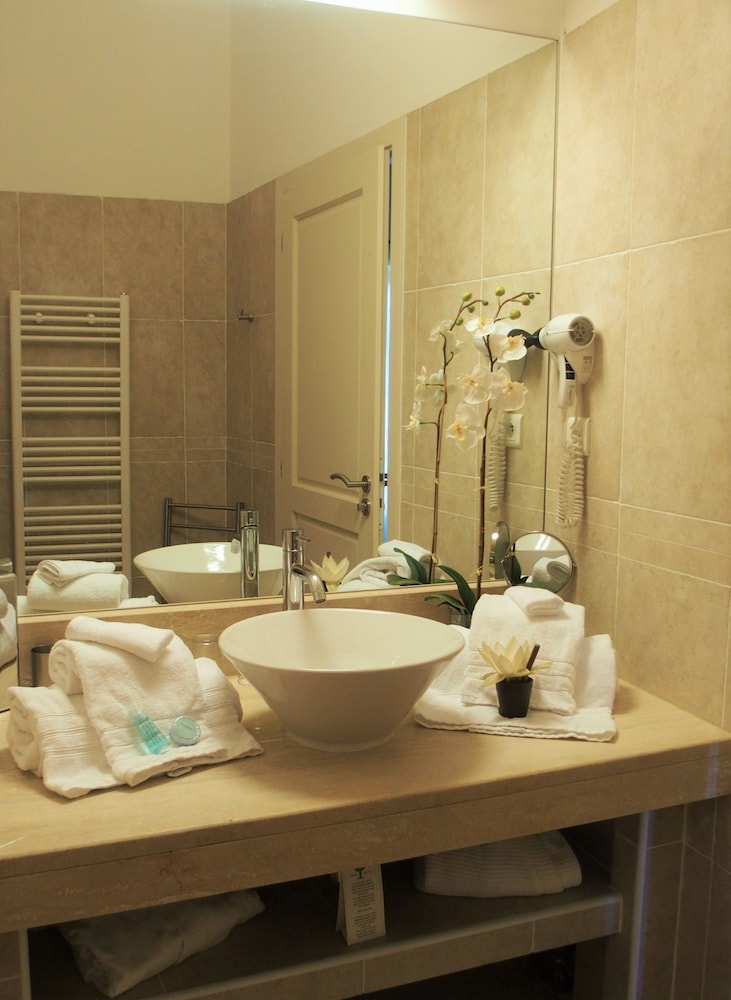 Hotel Perla Rossa 33/75