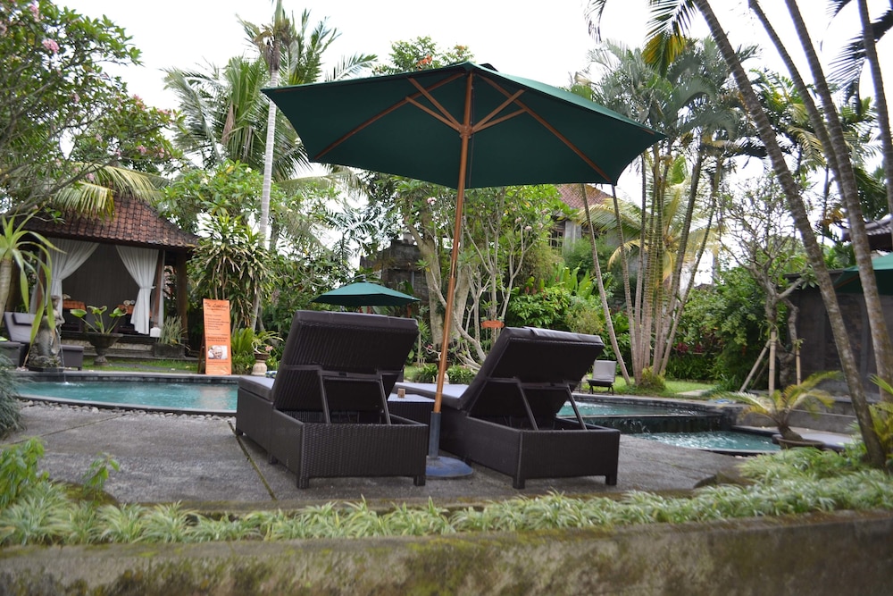 De Munut Balinese Resort and Spa 66/71