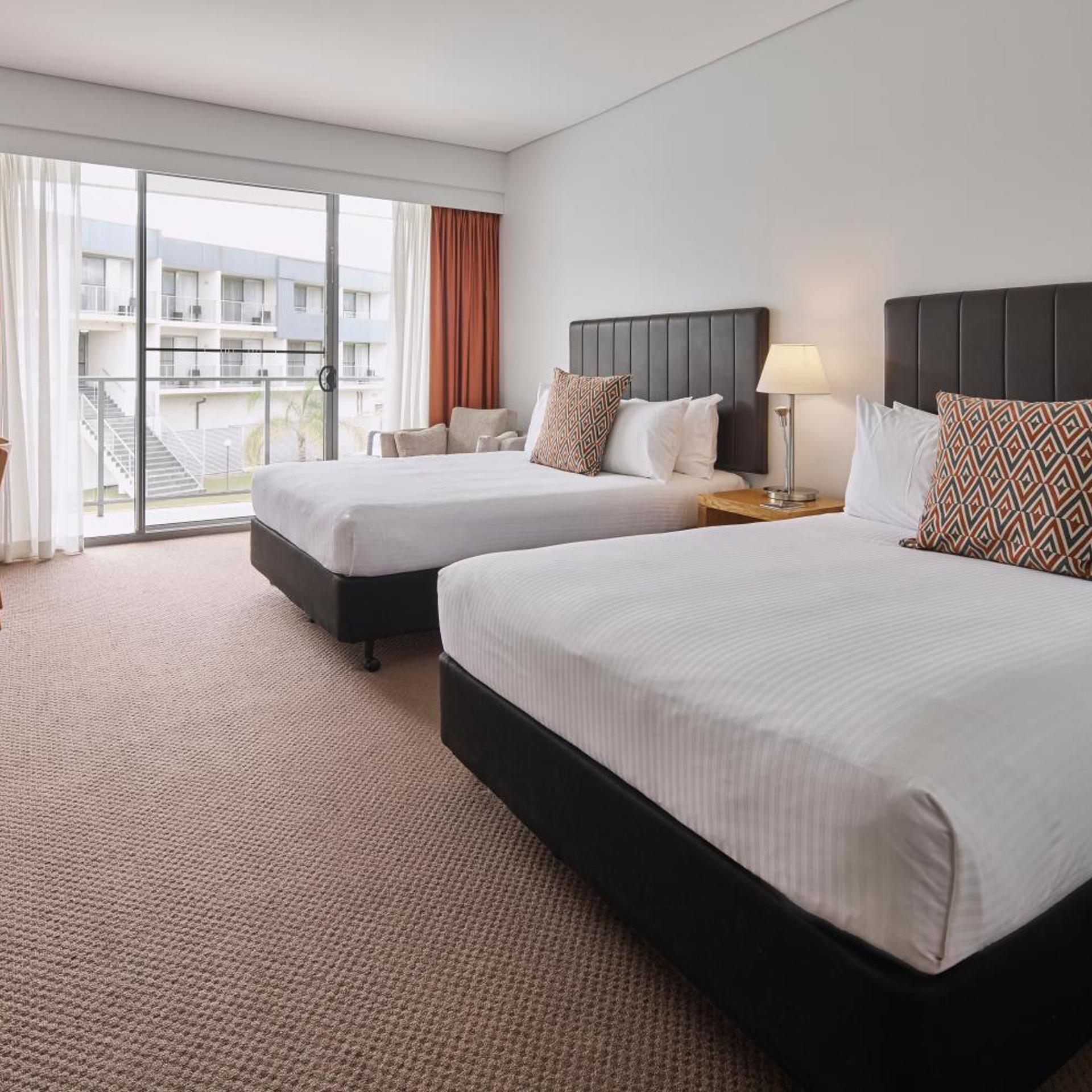 Standard, Double Bed, Pool View