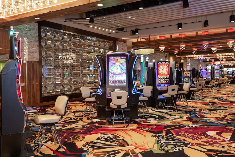 Monarch Casino Resort Spa Black Hawk 62/73