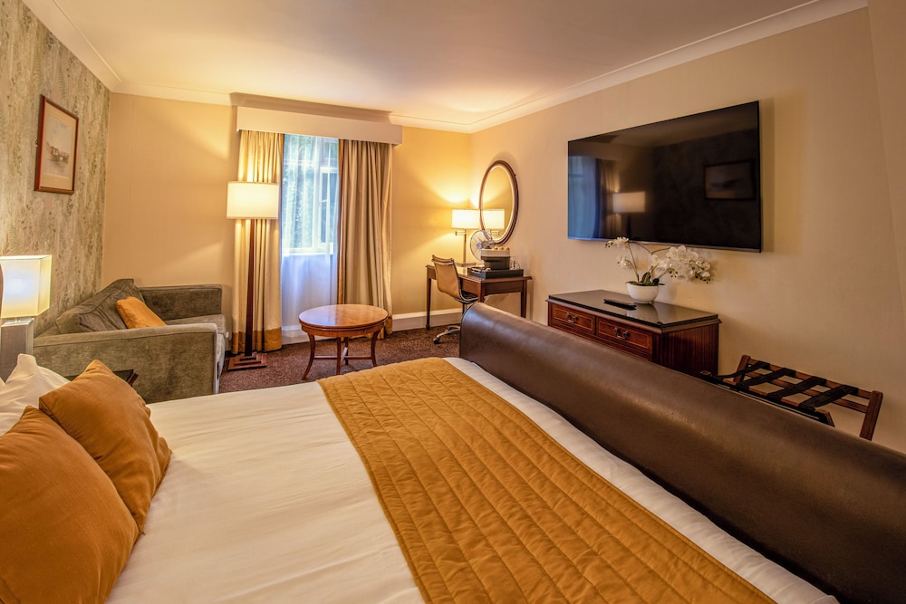 Hollins Hall Hotel, Spa & Golf 20/60