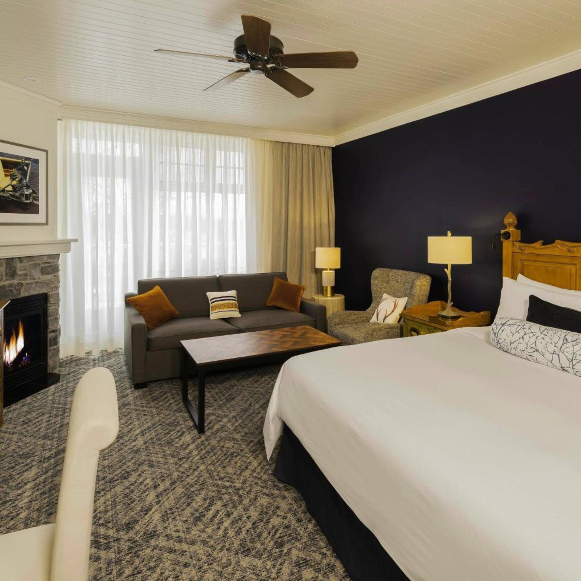 Studio, King Bed, Water View, Sofa, Balcony