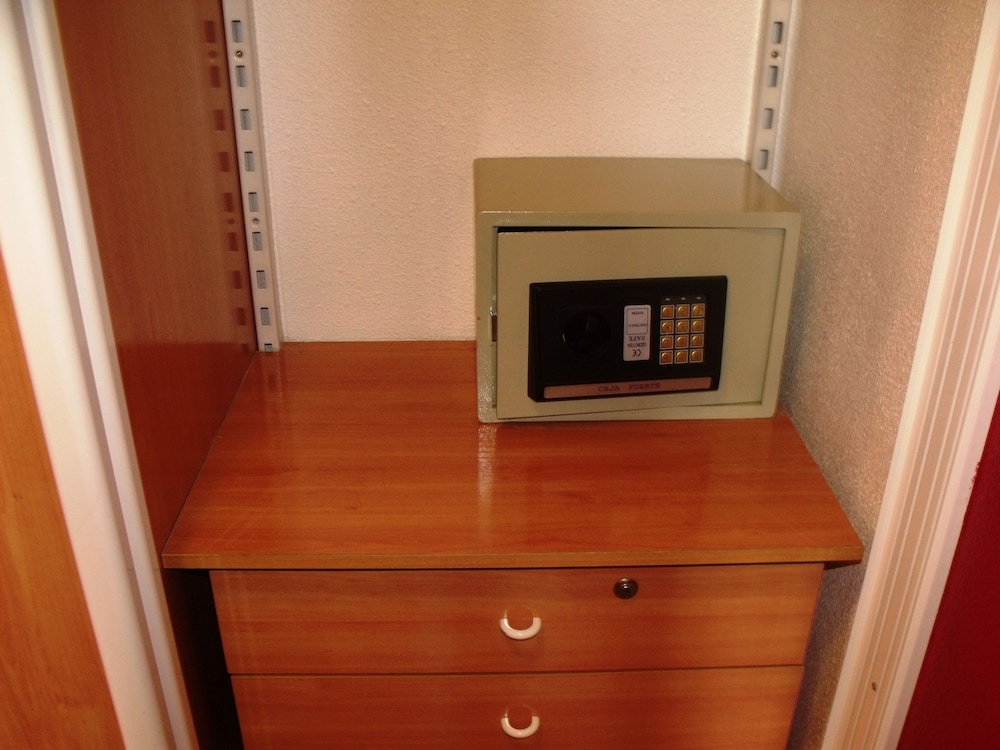 Hotel Ria De Bilbao 17/28