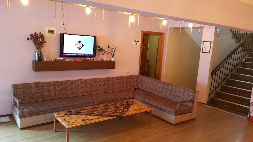 ALBERGO CESME 23/50