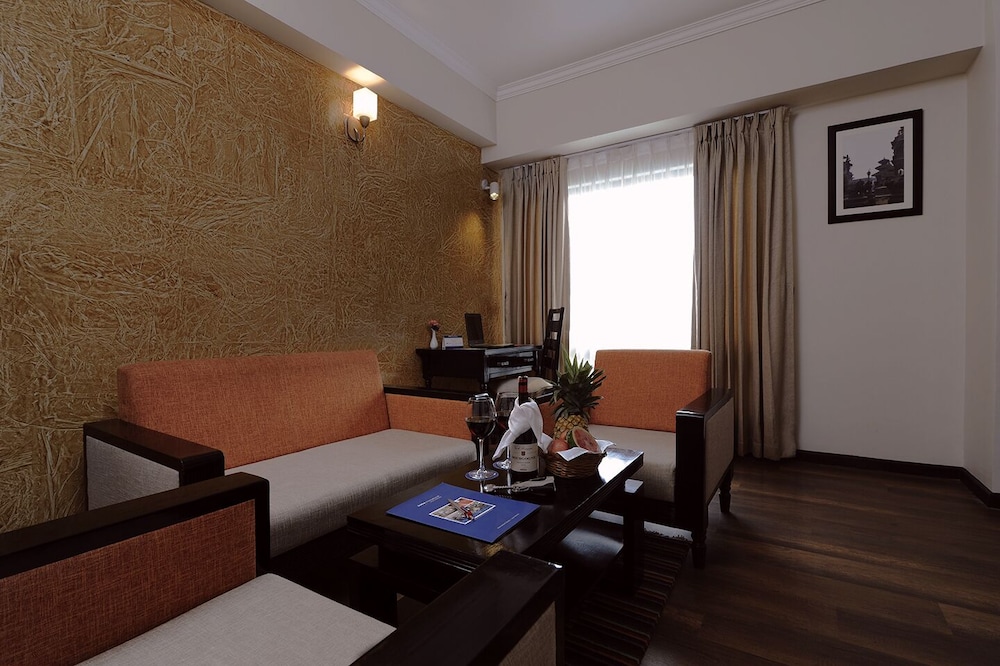 Hotel Sarowar 33/50