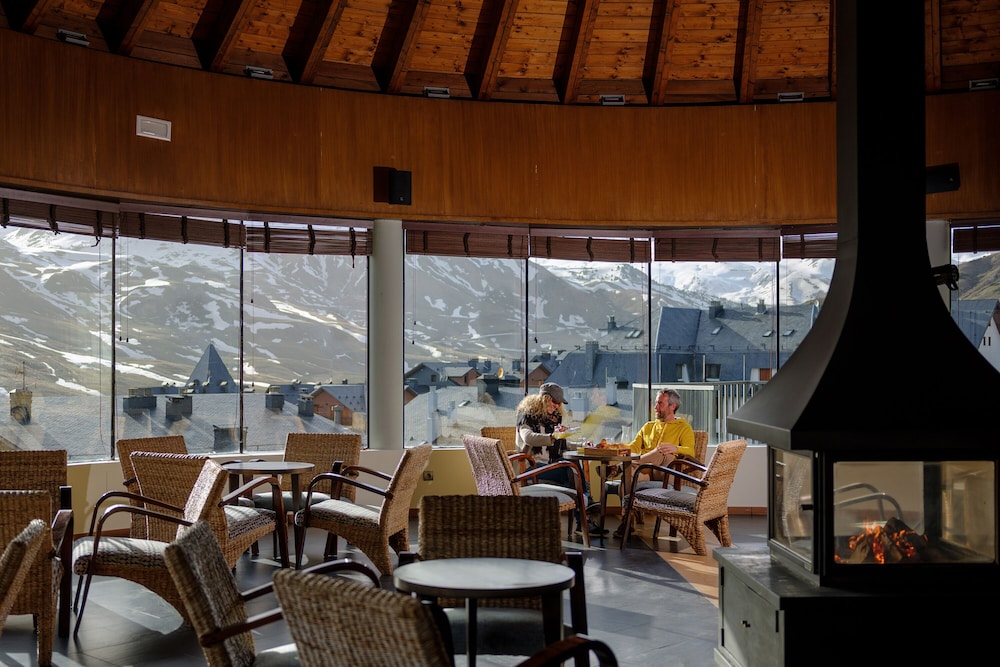 Aragon Hills Hotel And Spa 27/37