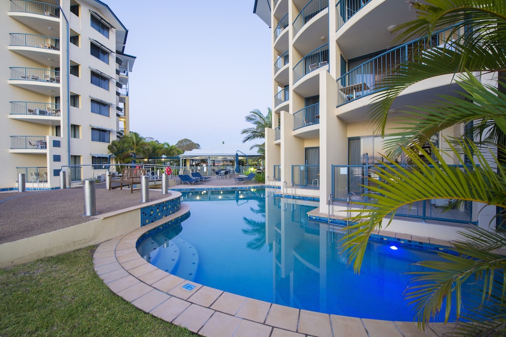 Mantra Hervey Bay 2/69