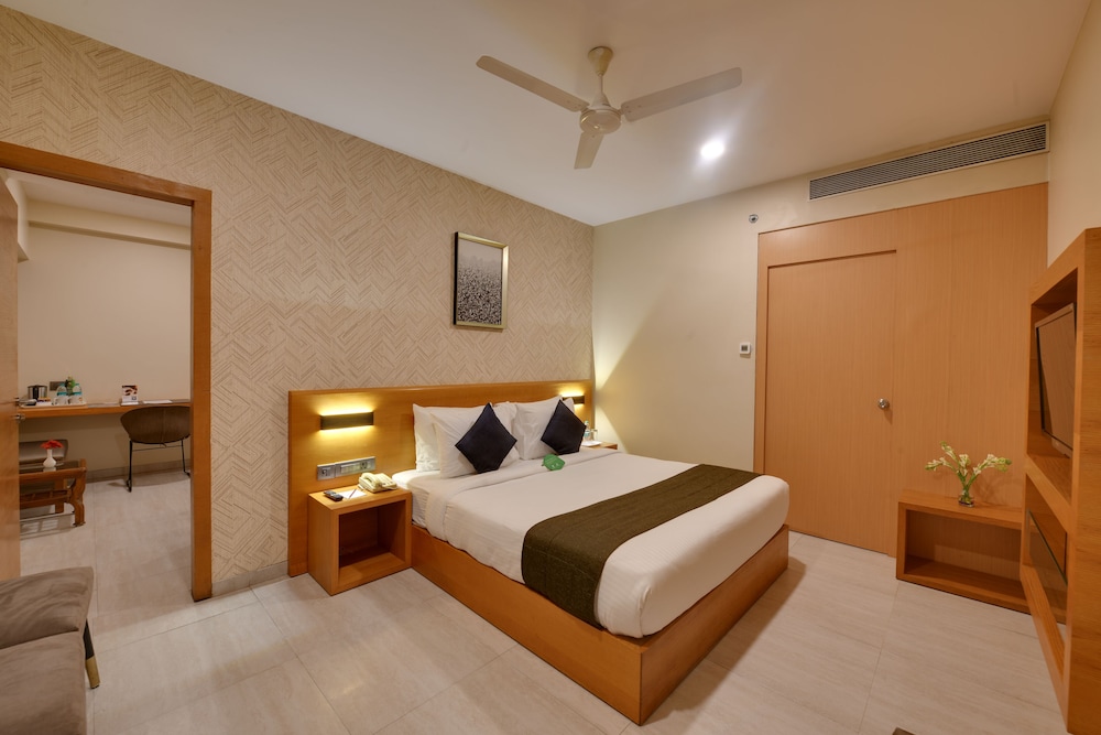 Hotel Suba Elite 6/44
