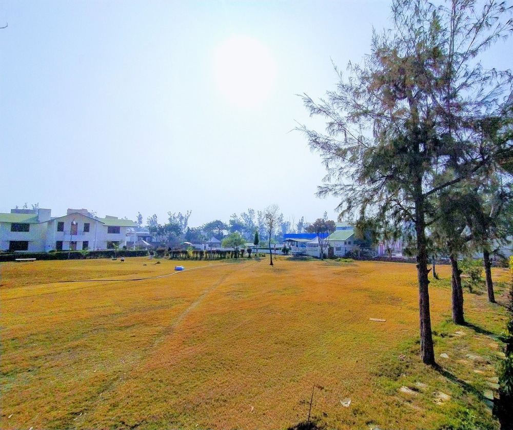 HOTEL SWARAJ RESORTS 46/73