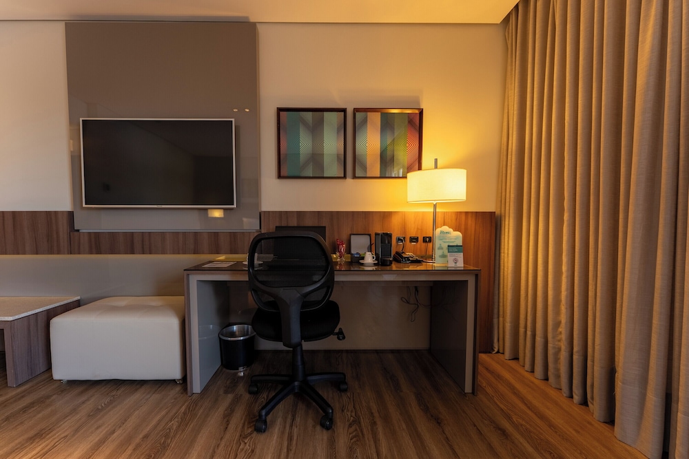 Deville Prime Campo Grande 43/50