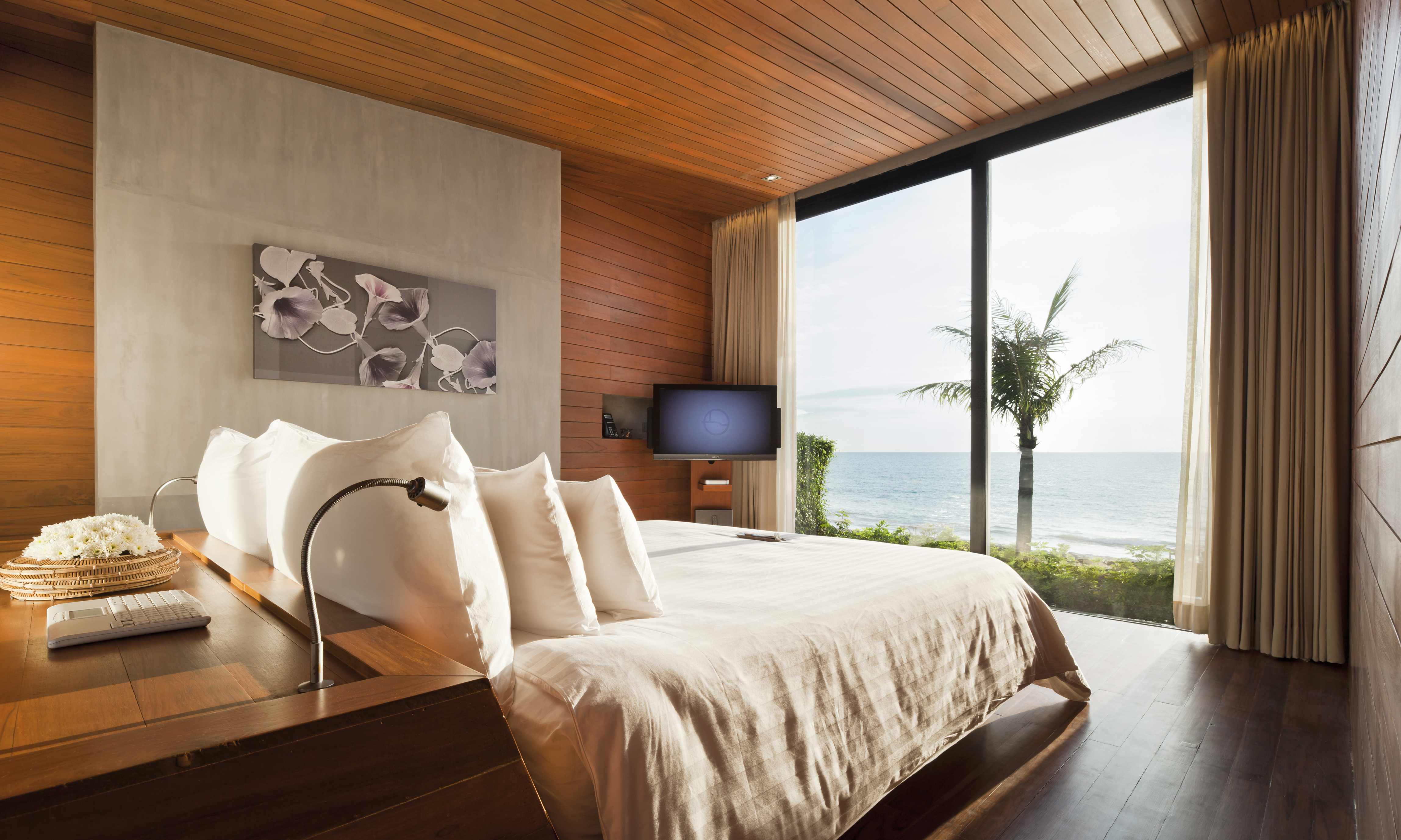 Beachfront Pool Villa