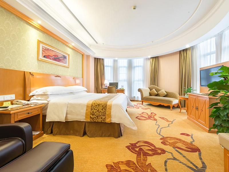 Vienna Hotel (Shenzhen Guanlan Guanhuyuan) 32/46