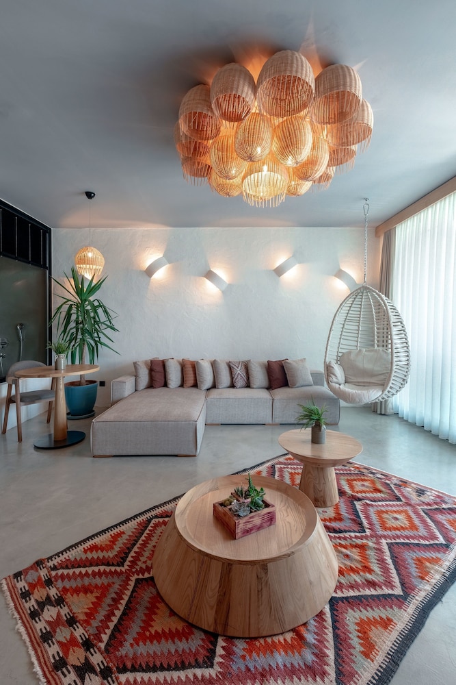 Harbour Suite 23/38