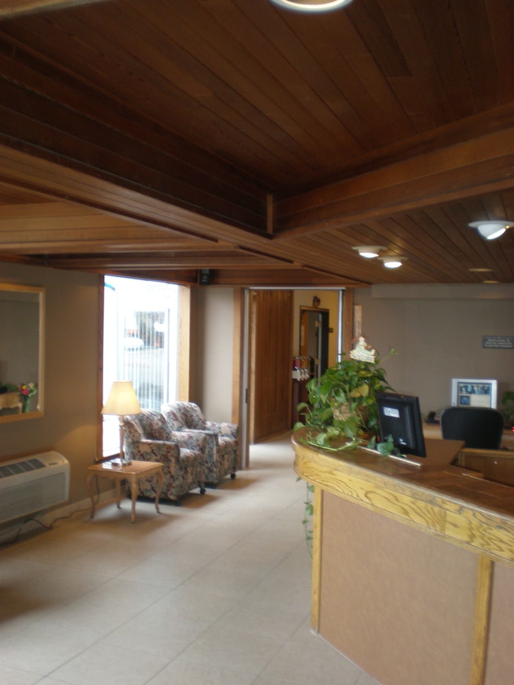 The La Grande Inn 10/48