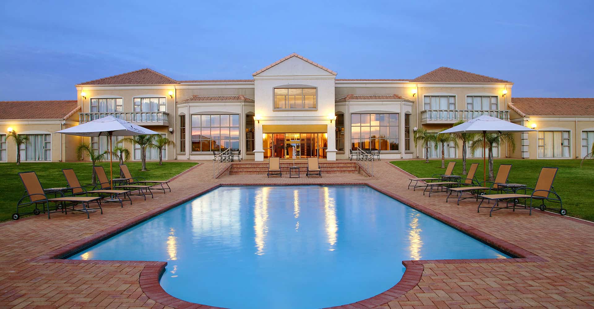 Blackrock Hotel 3/28