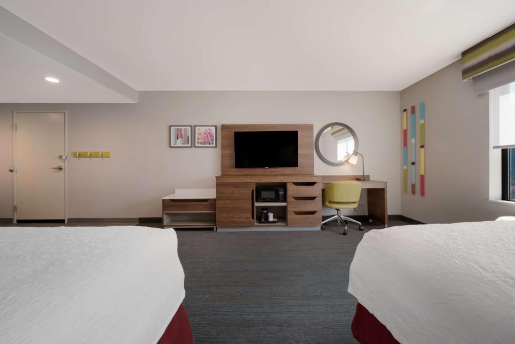 A Victory Hotel and Suites 37/60