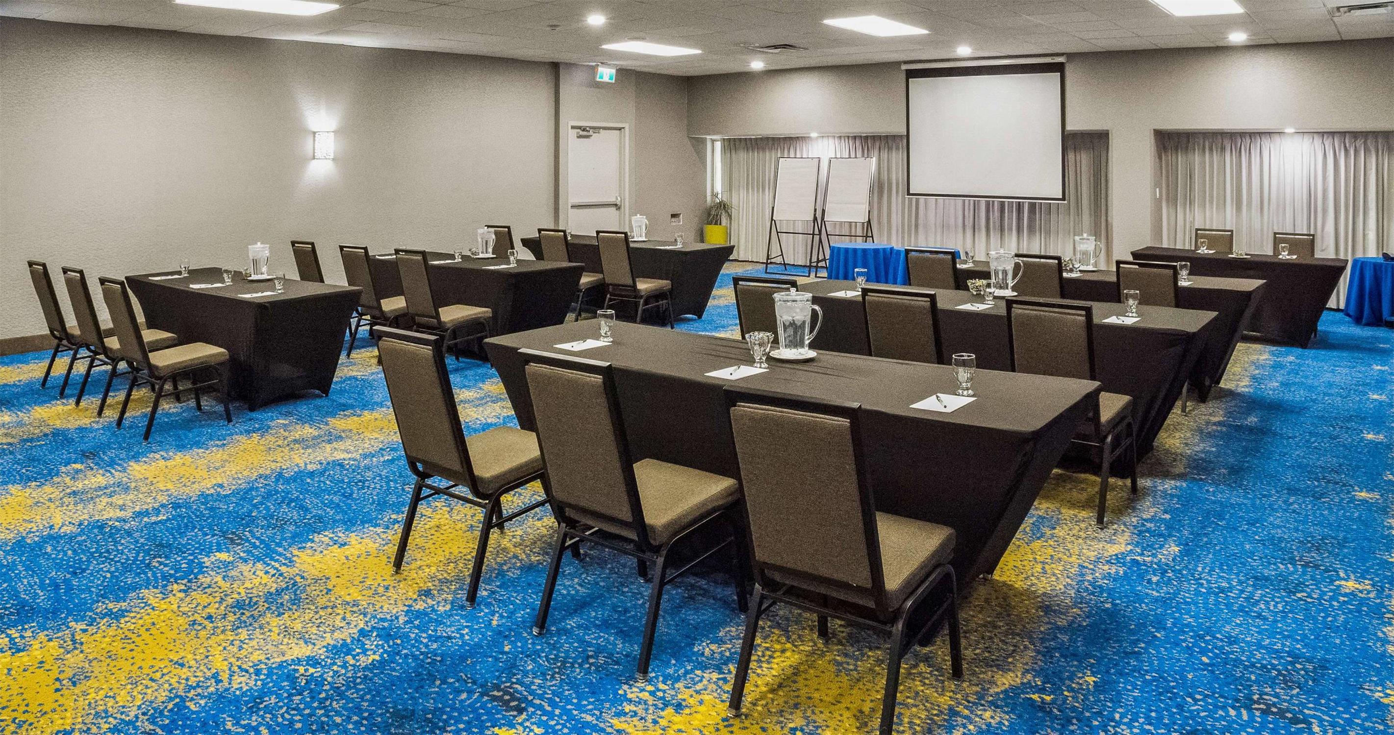 Radisson Hotel Sudbury, ON 44/54