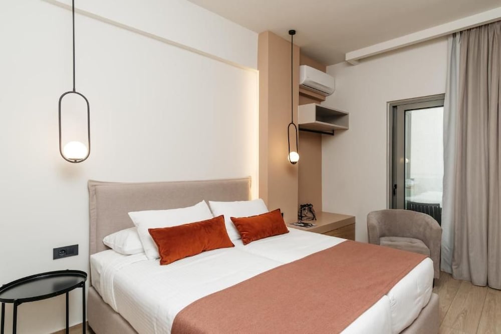 The City Hotel and Suites - Adults Only 18/61